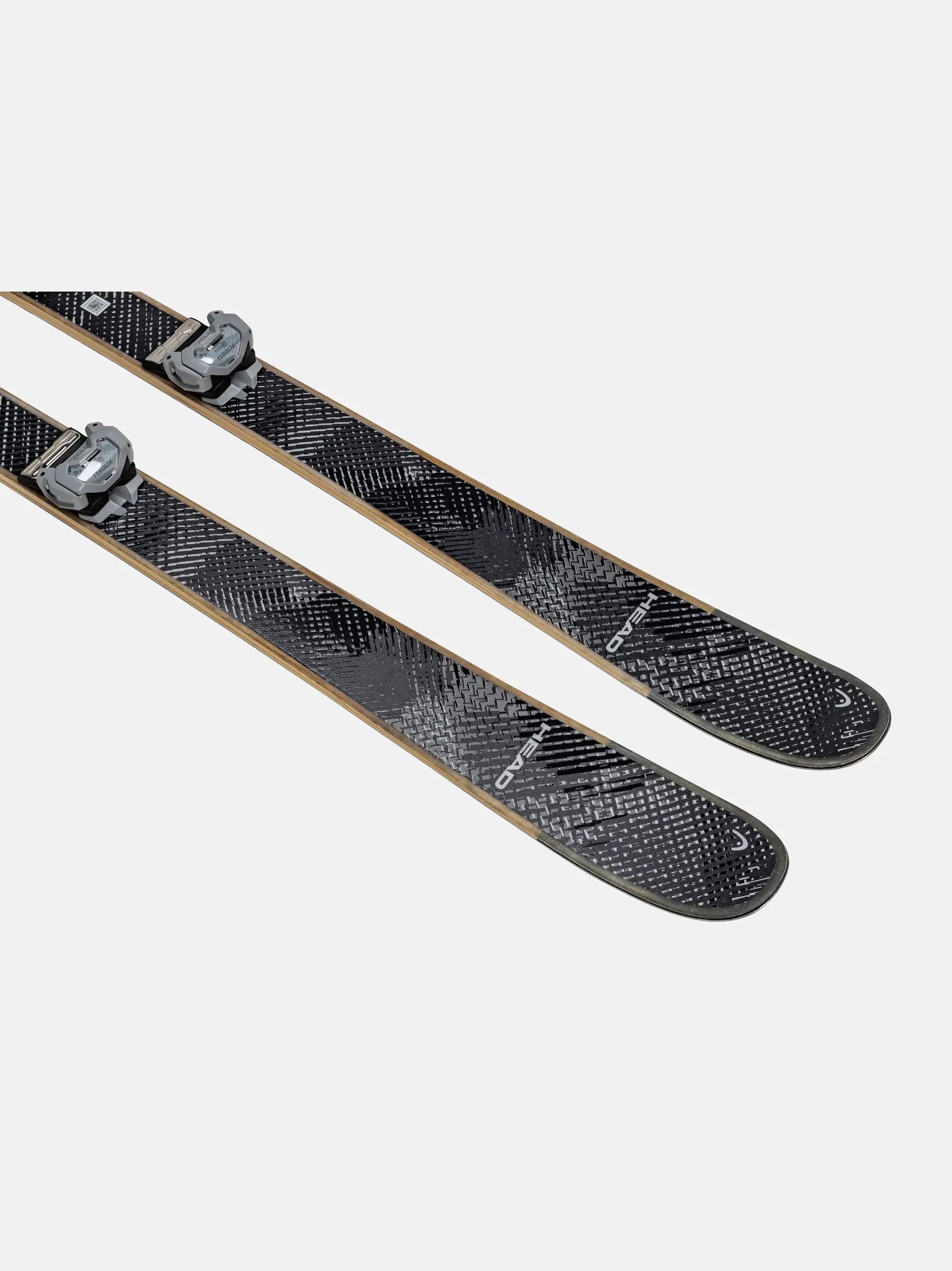 HEAD Kore 88 Ti Skis