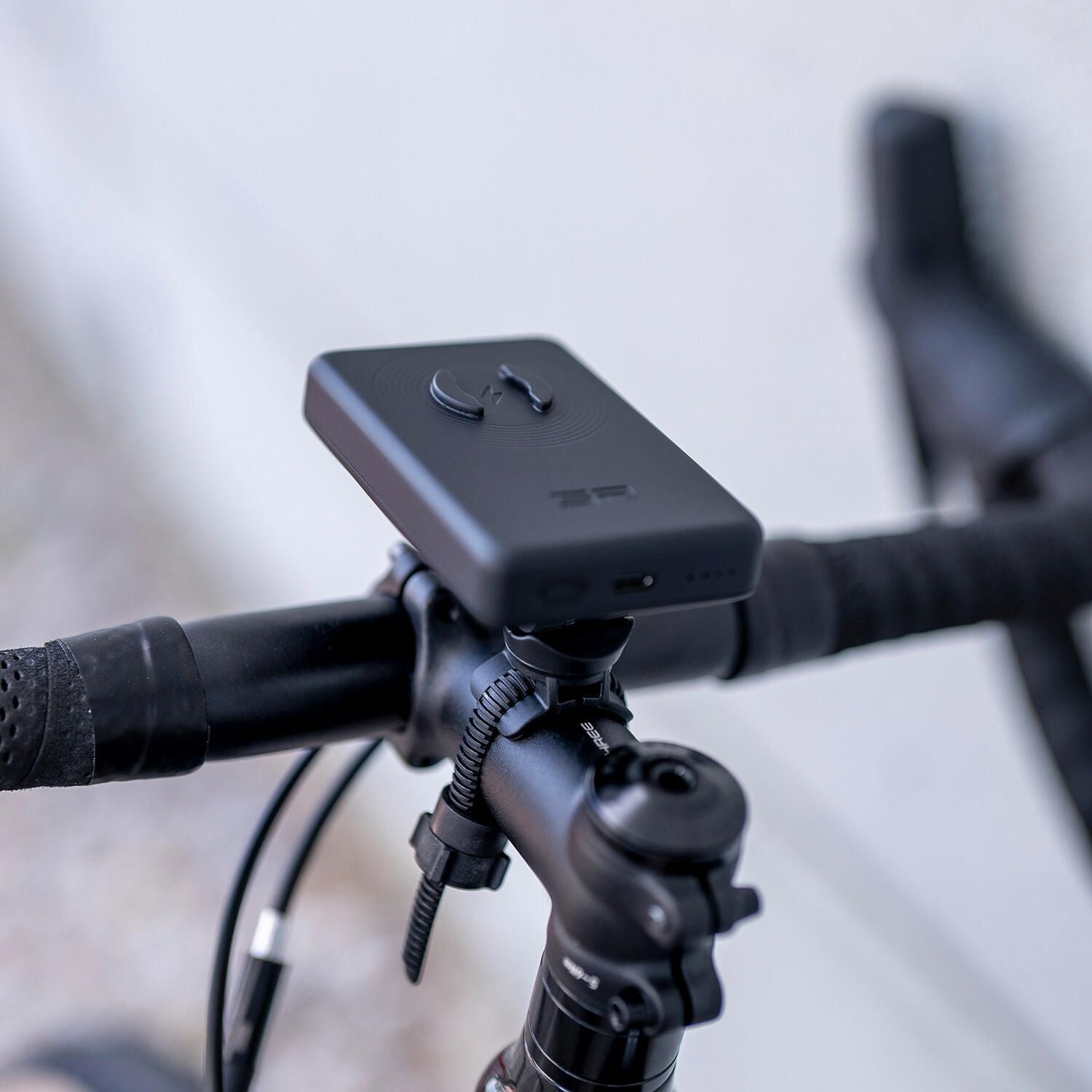 SP Connect SPC+ Wireless Power Bank