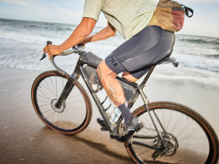 Downtube storage